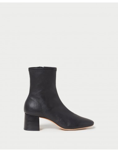 Alec Black Mid-Heel Stretch Bootie est présent 