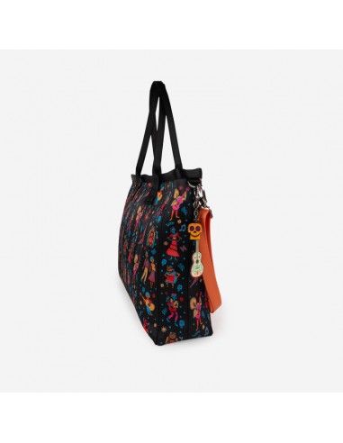 Vertical Medium Streamline Tote / Disney Coco est présent 